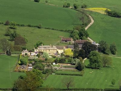 Farmhouse and barns in the Cotswolds